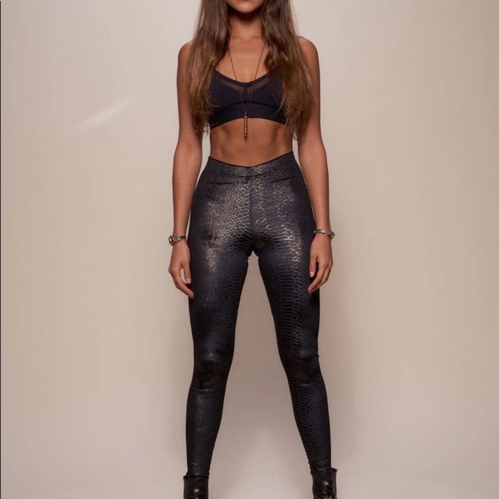 SNAKESKIN BLACK VELVET LEGGINGS